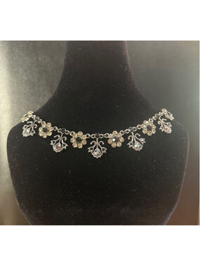 Women's VCLM Silver and Black Rhinestone Flower Necklace, One Size